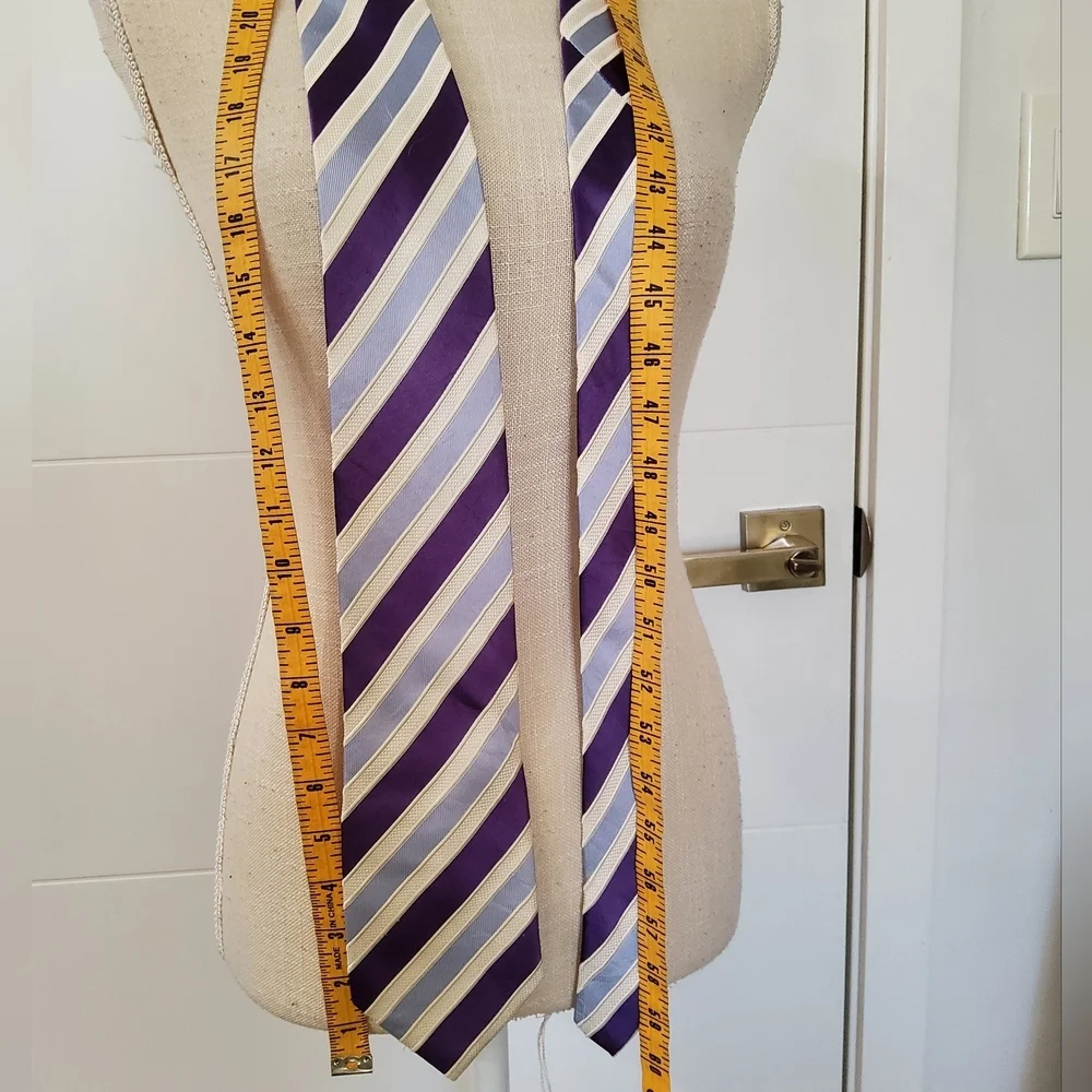 Donald J Trump Signature Collection Silk Dress Tie